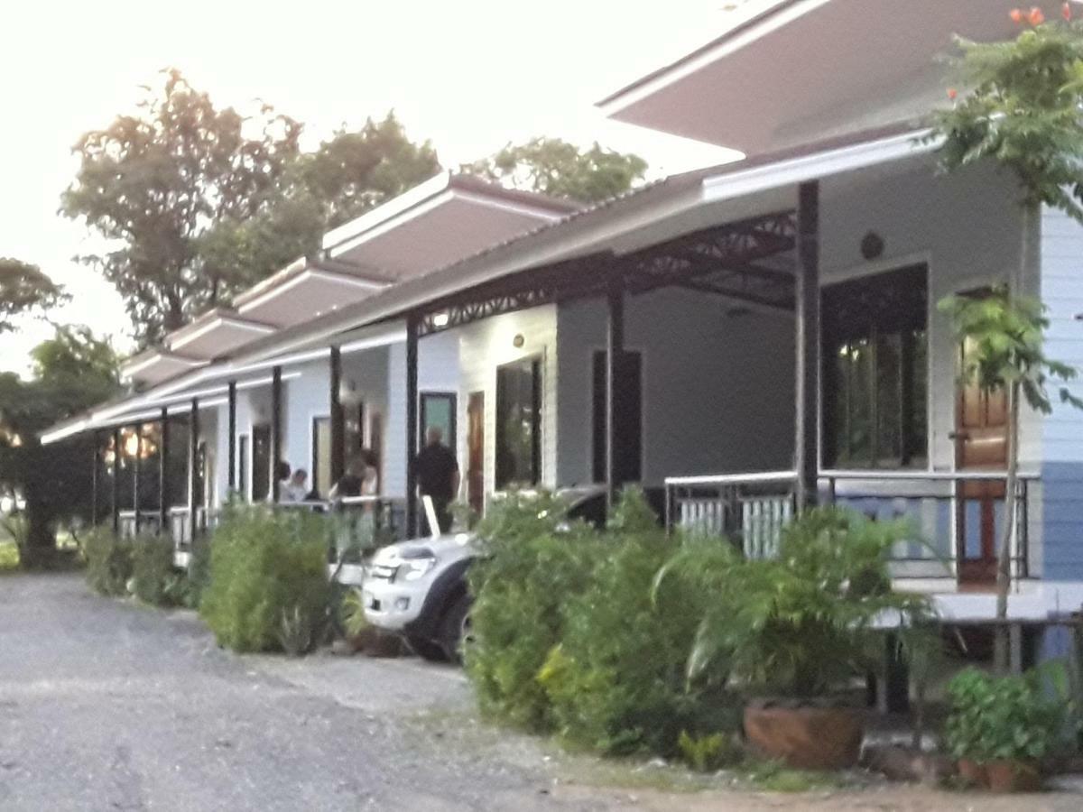 Numhom Resort Ban Nong Chum Saeng Exterior photo
